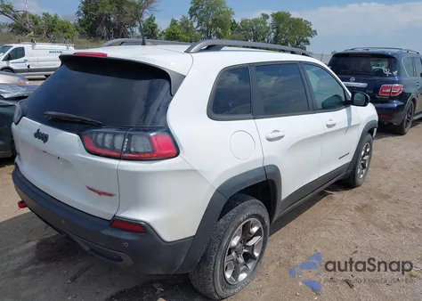 2019 Jeep Cherokee Trailhawk 4X4 from USA, damaged, VIN 1C4PJMBX2KD328562